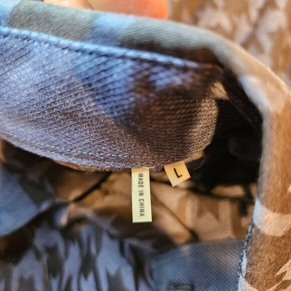 BUGATCHI dress shirt Mens L chest 44 geometric blue black shaped fit flip cuff - Picture 3 of 16